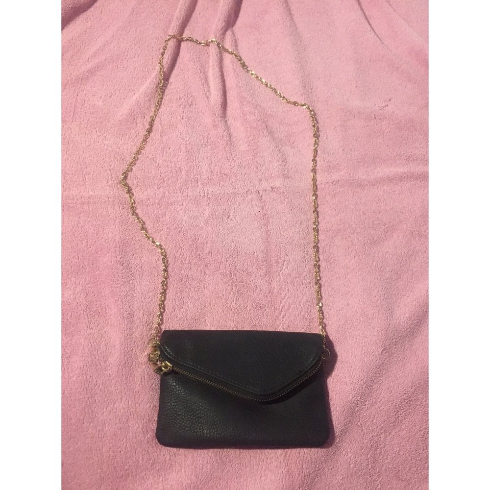 Purse - Picture 1 of 2